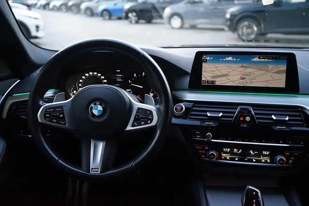 BMW 530 - Thumbnail 11