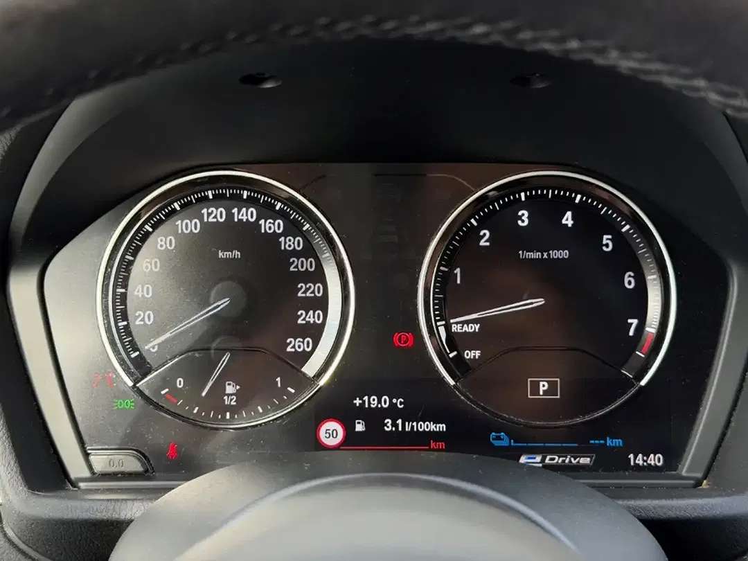 BMW X1 - Thumbnail 7