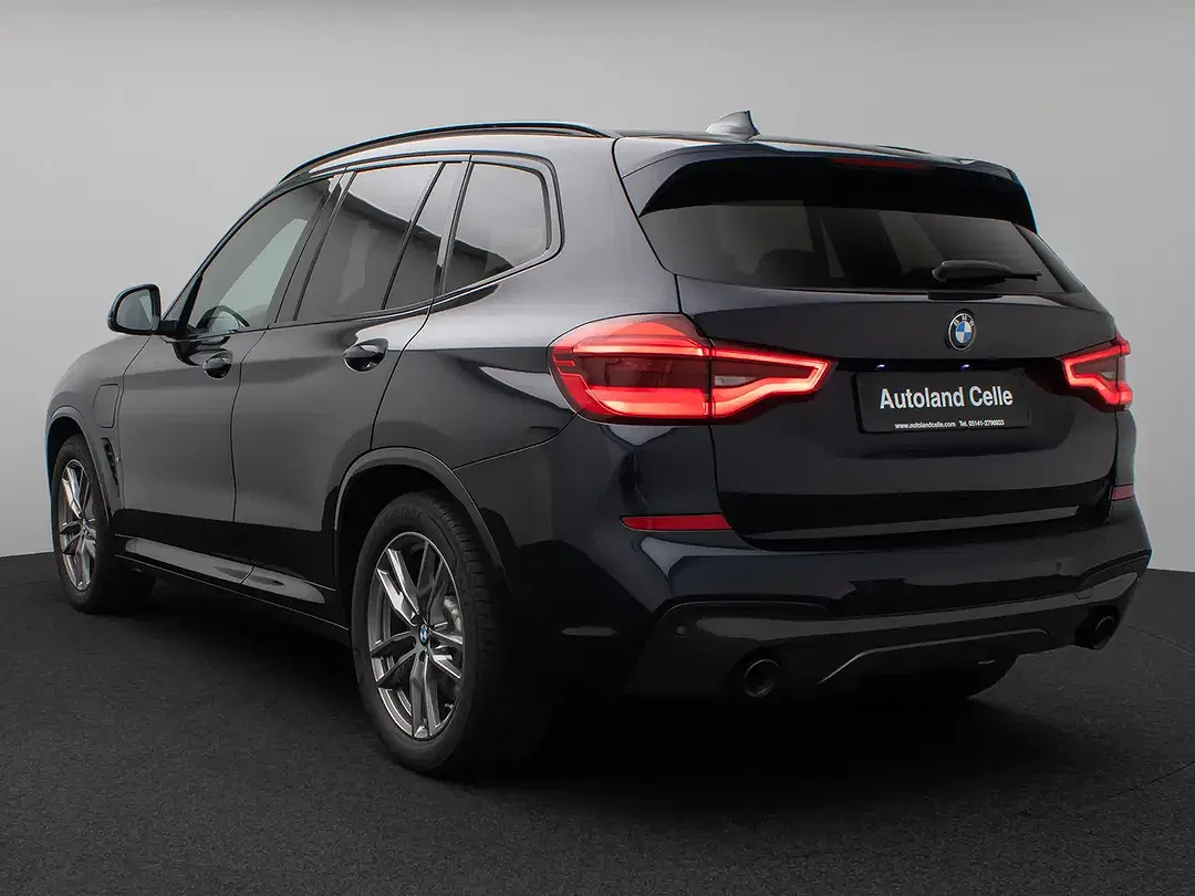 BMW X3 - Thumbnail 9