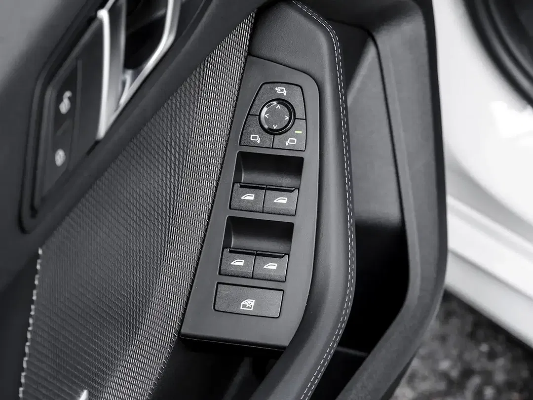 BMW 120 - Thumbnail 13