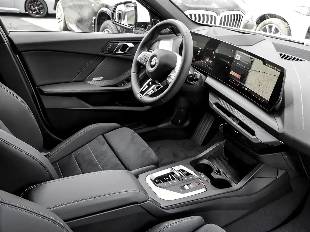 BMW 120 - Thumbnail 3