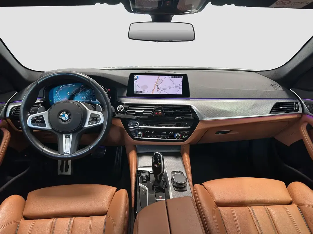 BMW 520 - Thumbnail 13