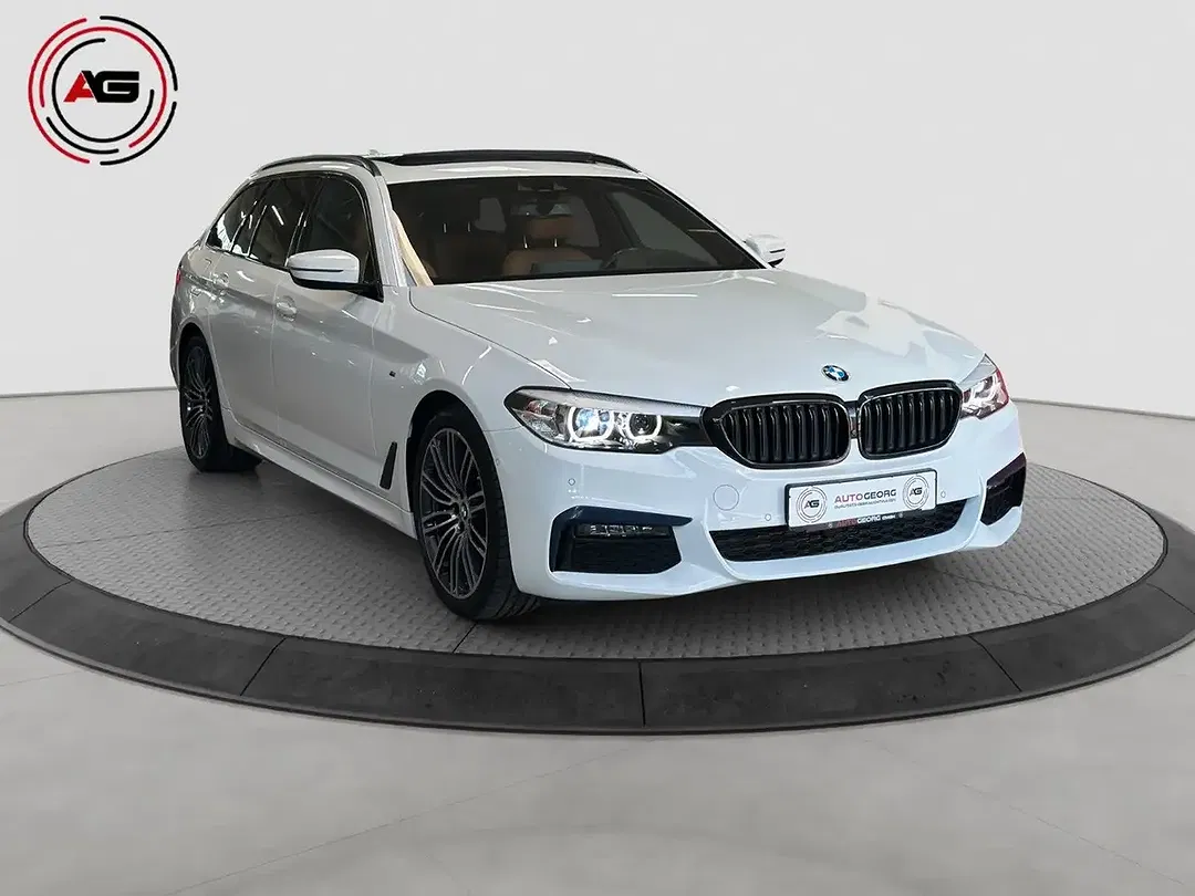 BMW 520 - Thumbnail 3