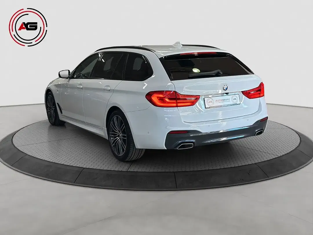 BMW 520 - Thumbnail 7