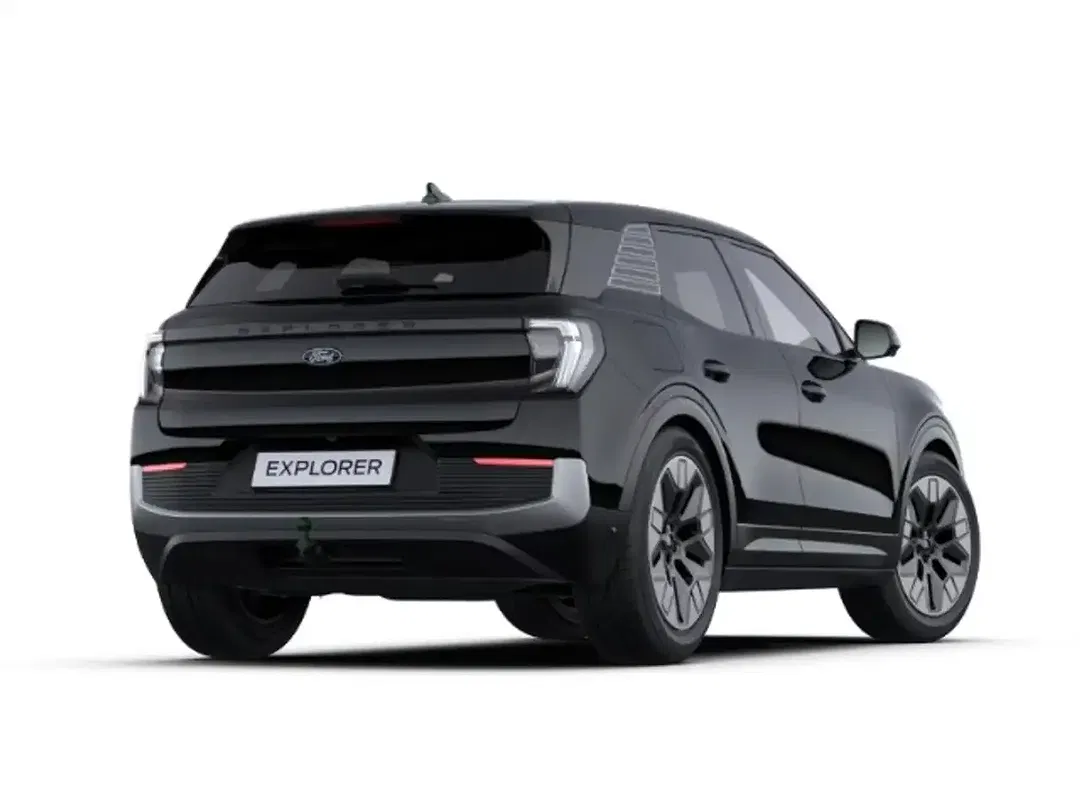 Ford Explorer - Thumbnail 8