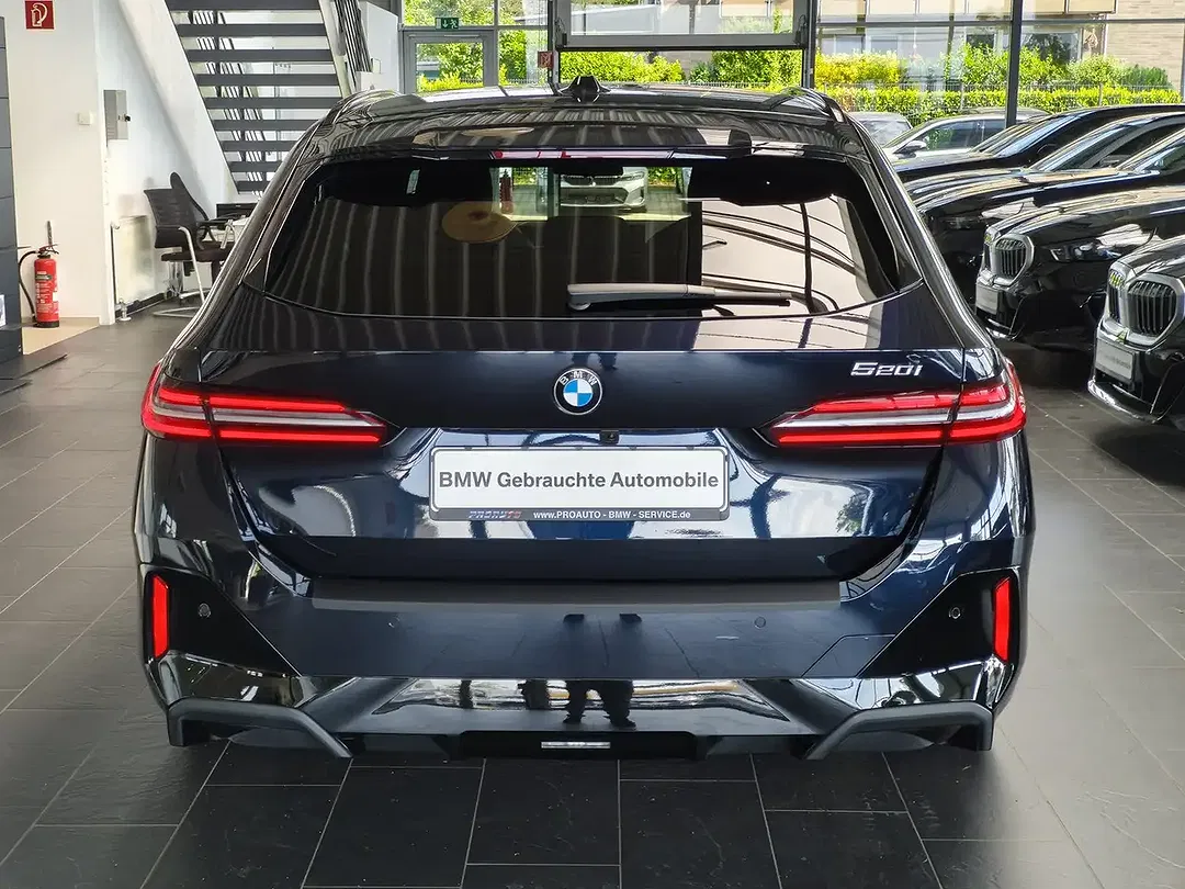 BMW 520 - Thumbnail 5