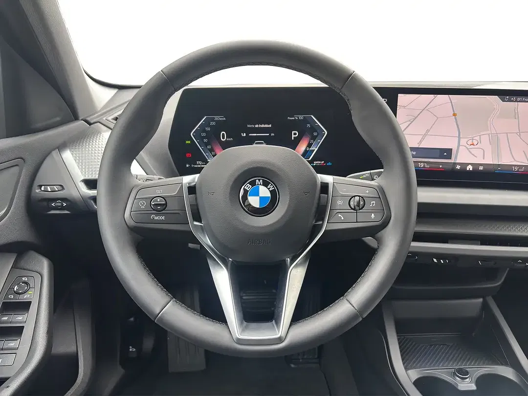 BMW 116 - Thumbnail 8