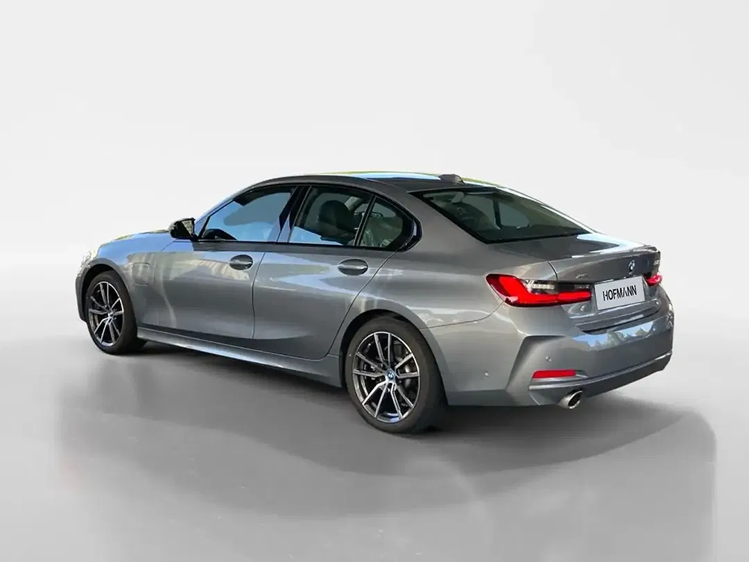 BMW 330 - Thumbnail 7