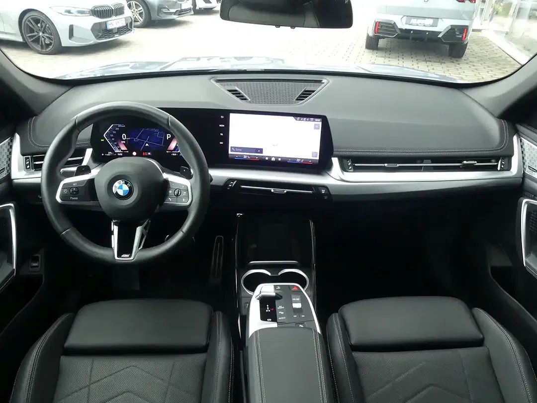 BMW X1 - Thumbnail 15