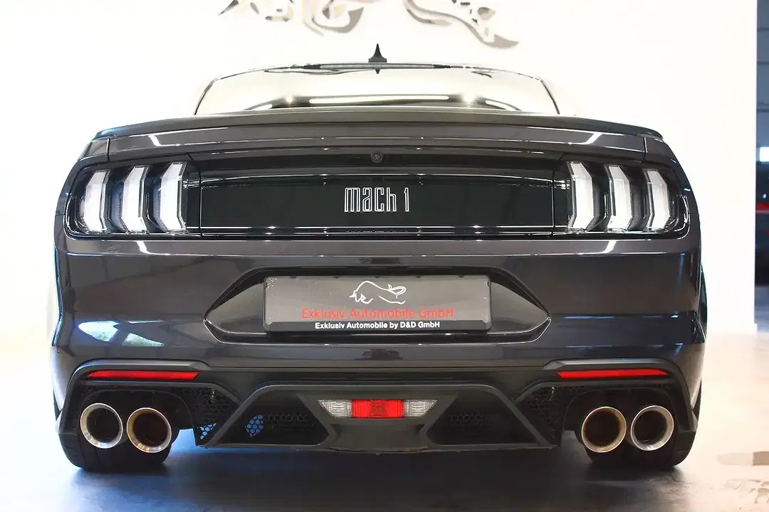 Ford Mustang - Thumbnail 7
