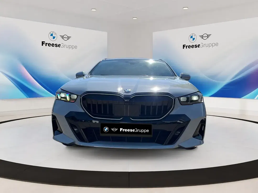 BMW 530 - Thumbnail 2