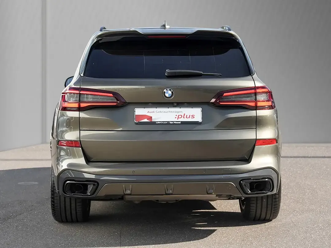 BMW X5 - Thumbnail 6