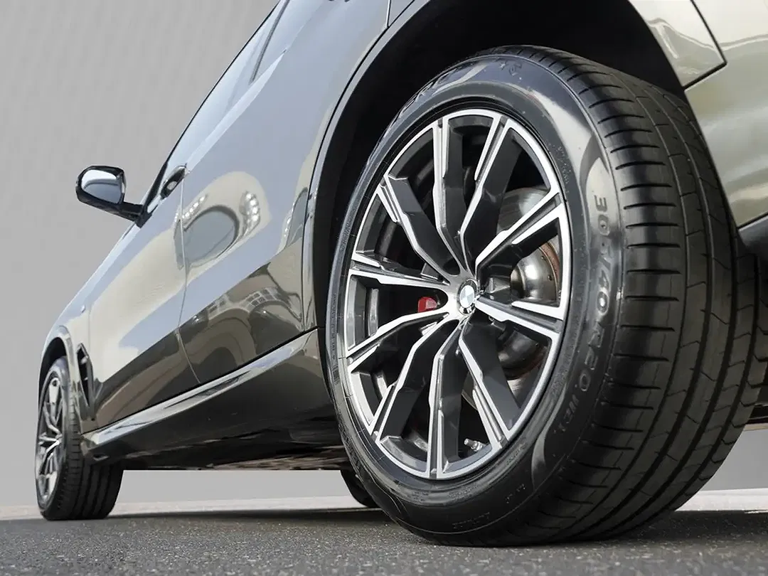 BMW X5 - Thumbnail 7