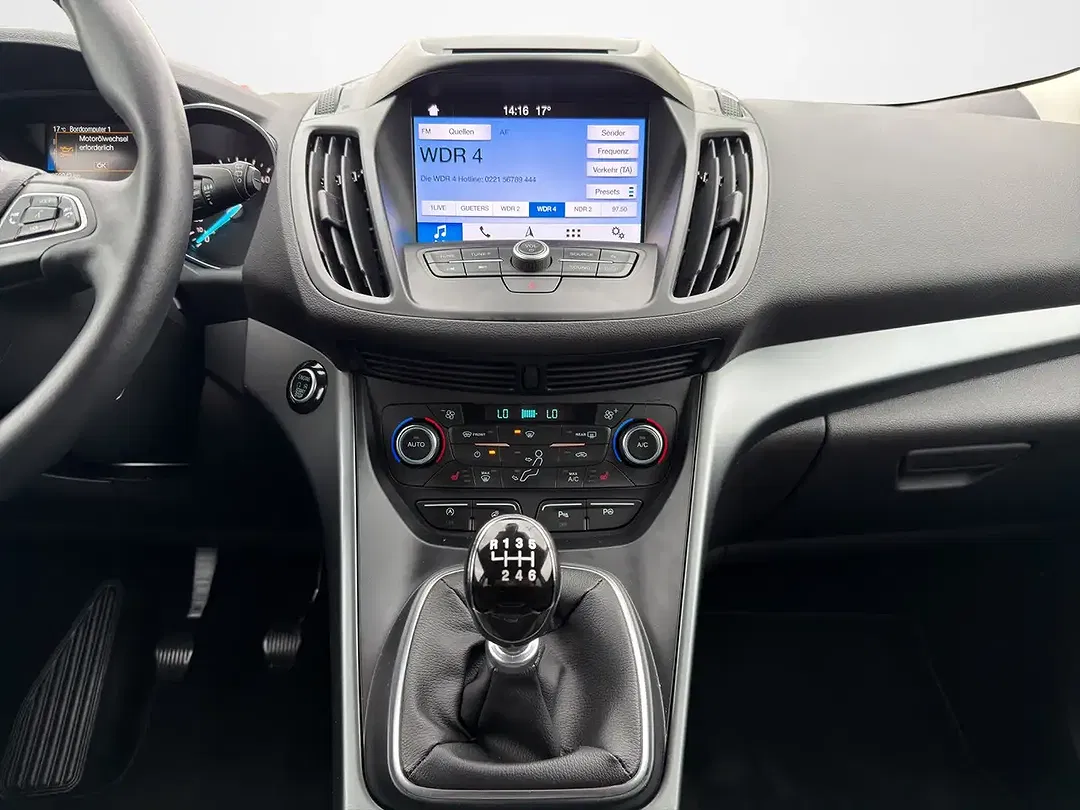 Ford Kuga - Thumbnail 10