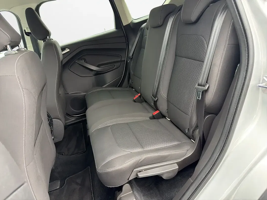 Ford Kuga - Thumbnail 11