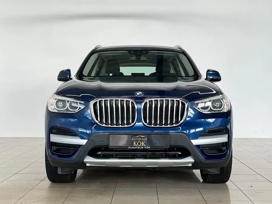 BMW X3 - Thumbnail 3
