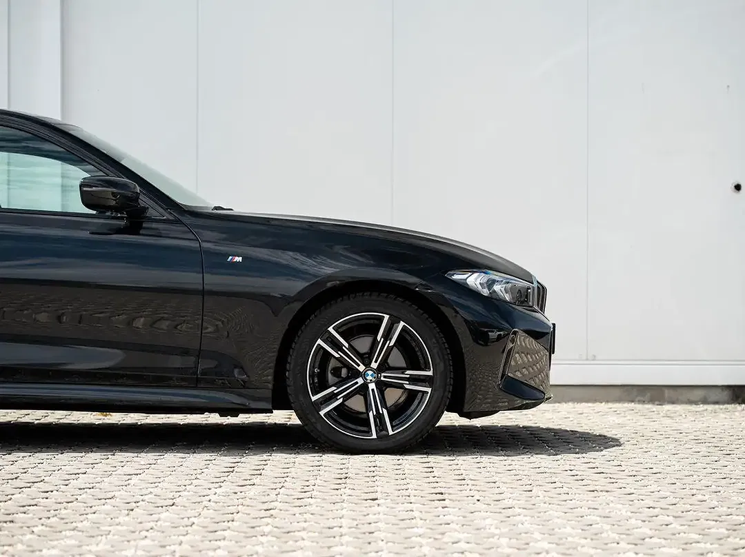 BMW 320 - Thumbnail 7