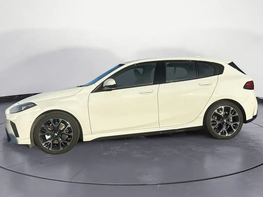 BMW 120 - Thumbnail 4