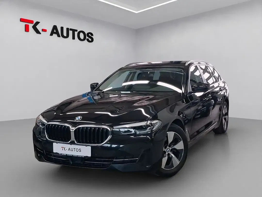 BMW 520 - Thumbnail 1