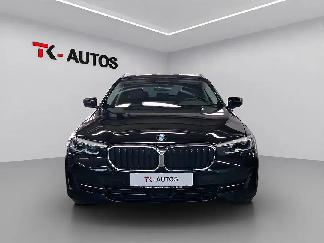 BMW 520 - Thumbnail 2