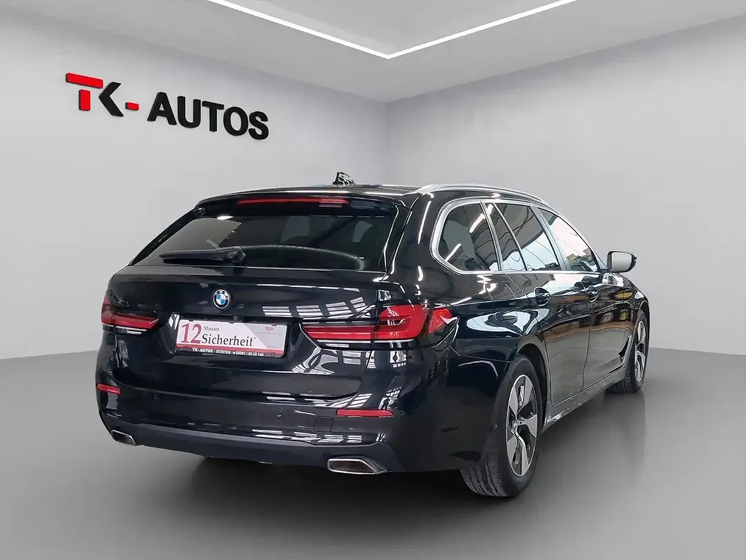 BMW 520 - Thumbnail 4