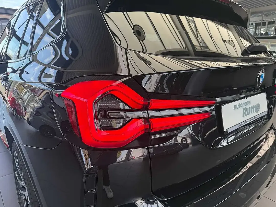 BMW X3 - Thumbnail 8