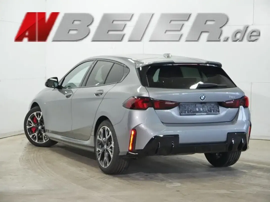 BMW 118 - Thumbnail 2
