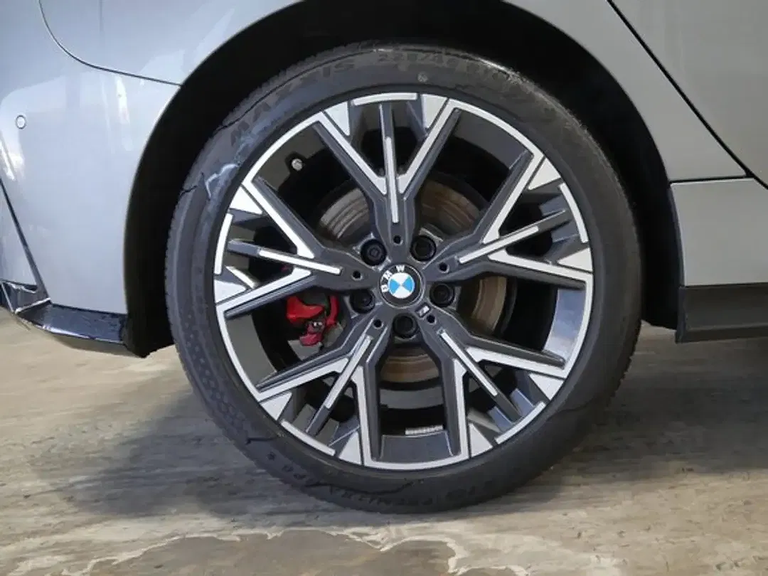 BMW 118 - Thumbnail 9