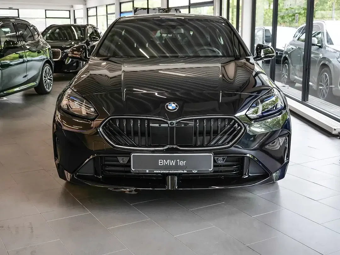 BMW 120 - Thumbnail 3