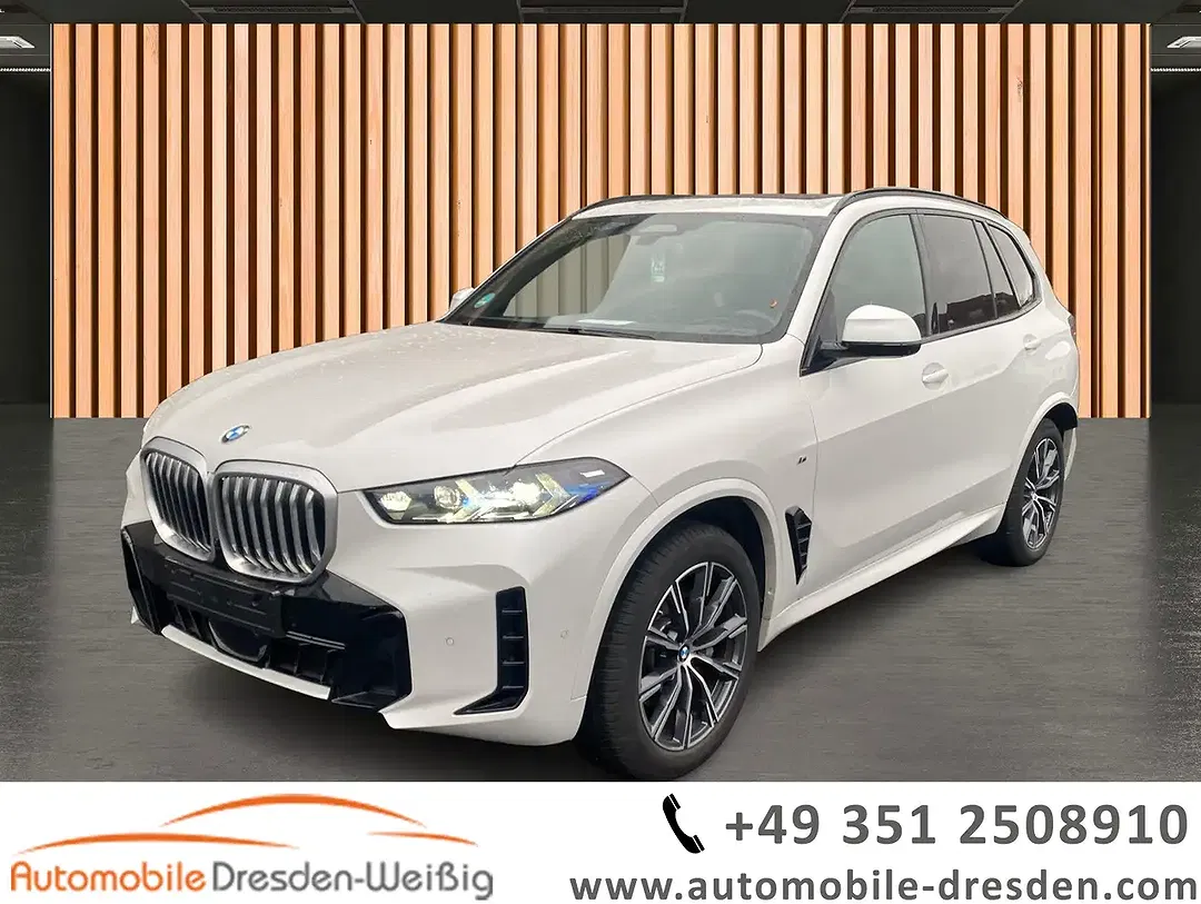 BMW X5 - Thumbnail 1