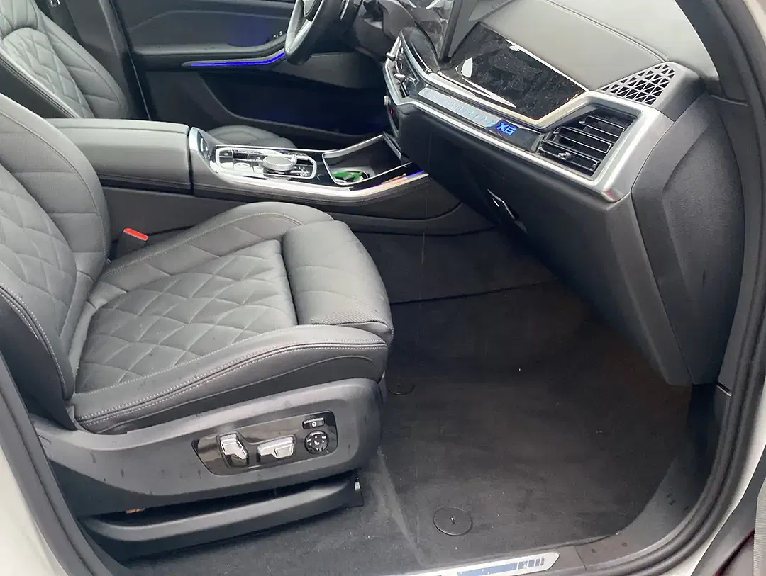 BMW X5 - Thumbnail 15