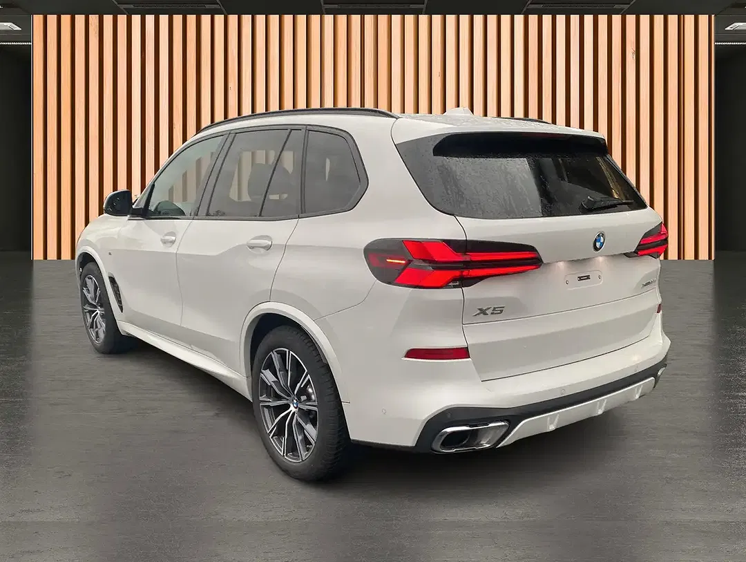BMW X5 - Thumbnail 4