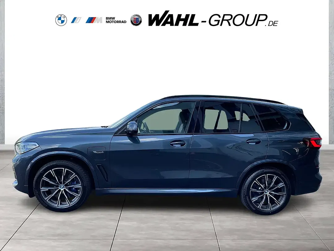 BMW X5 - Thumbnail 3