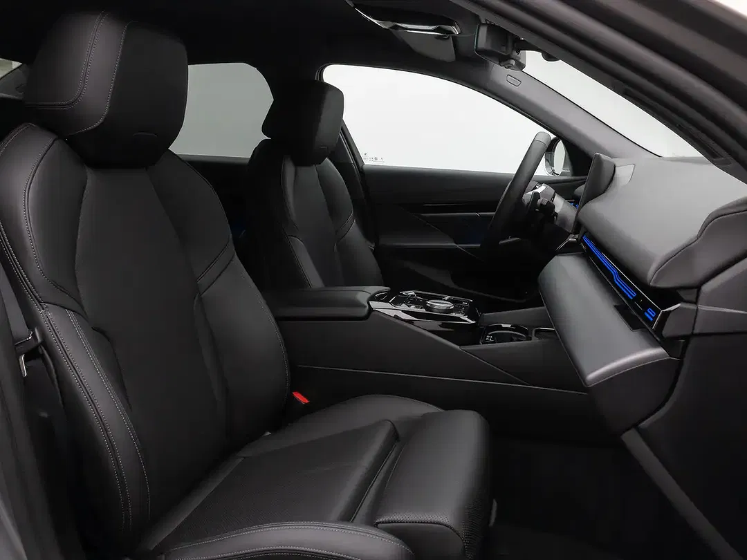 BMW 520 - Thumbnail 33