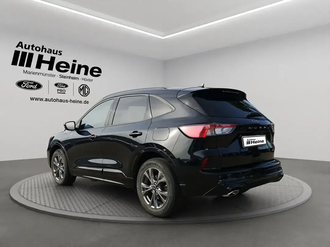 Ford Kuga - Thumbnail 3