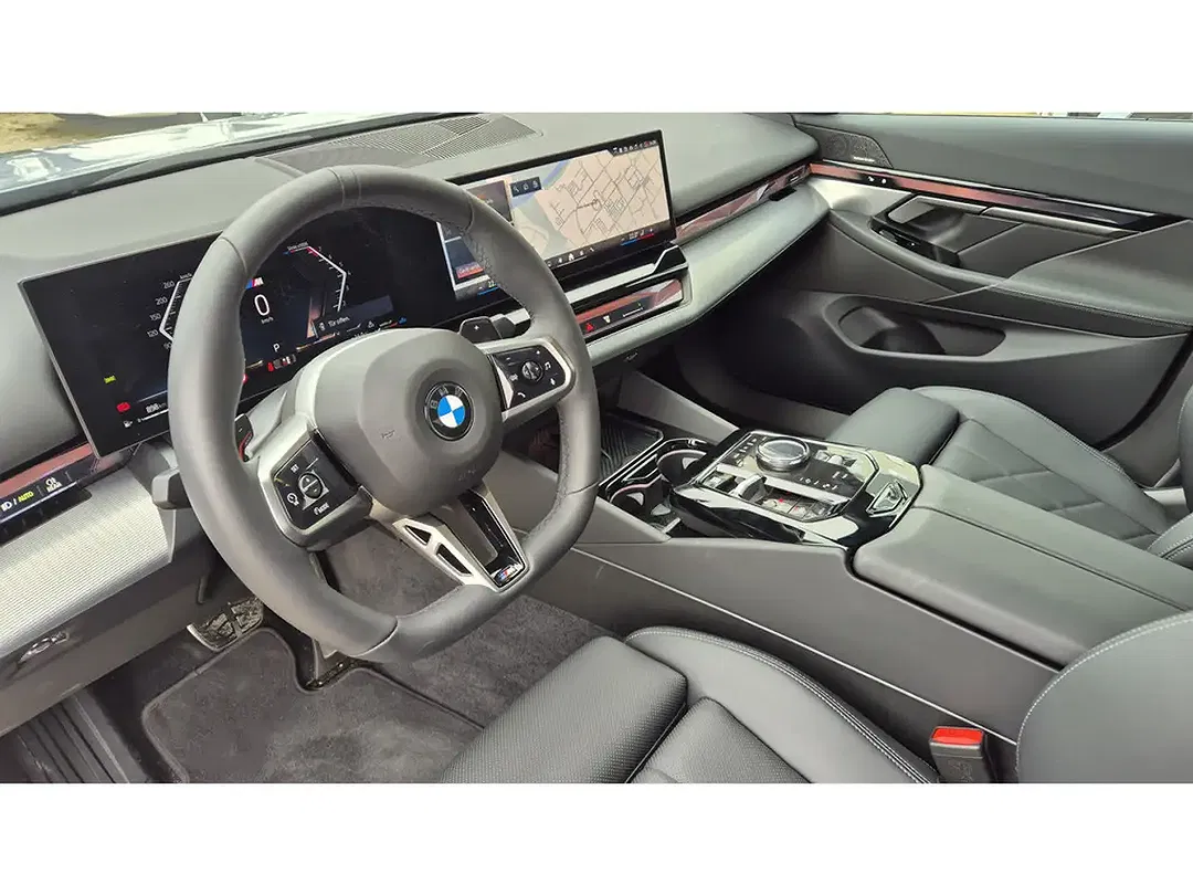 BMW 520 - Thumbnail 9