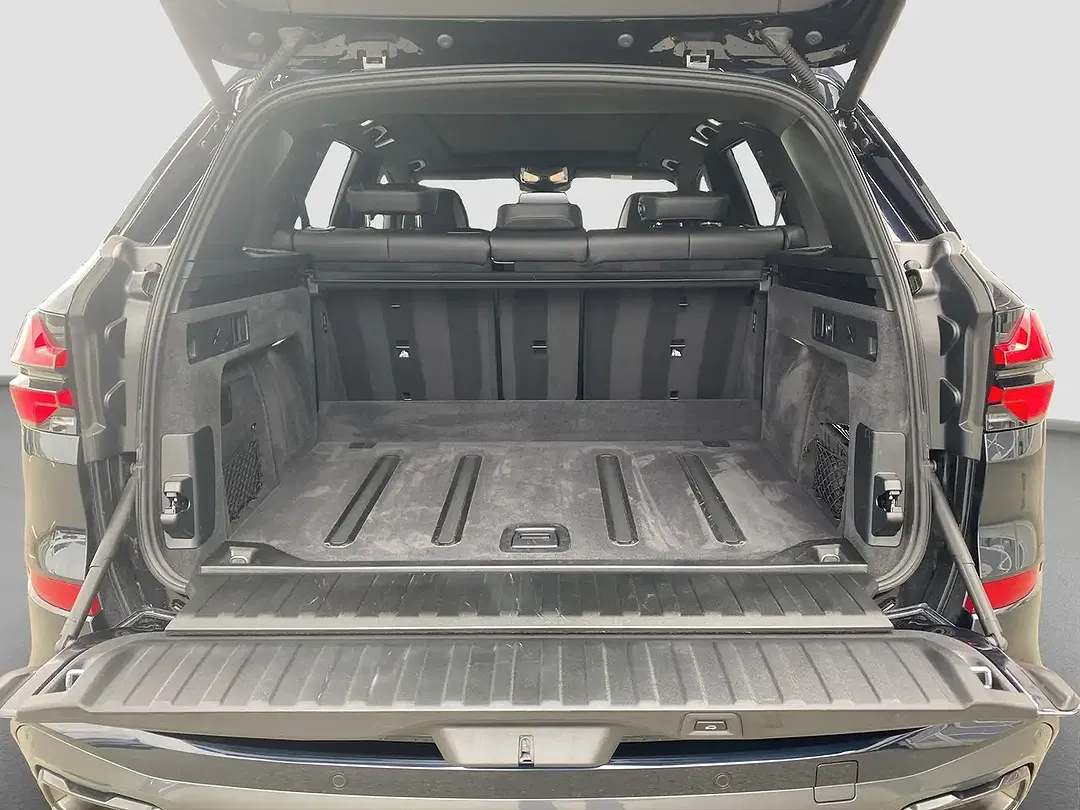 BMW X5 - Thumbnail 10