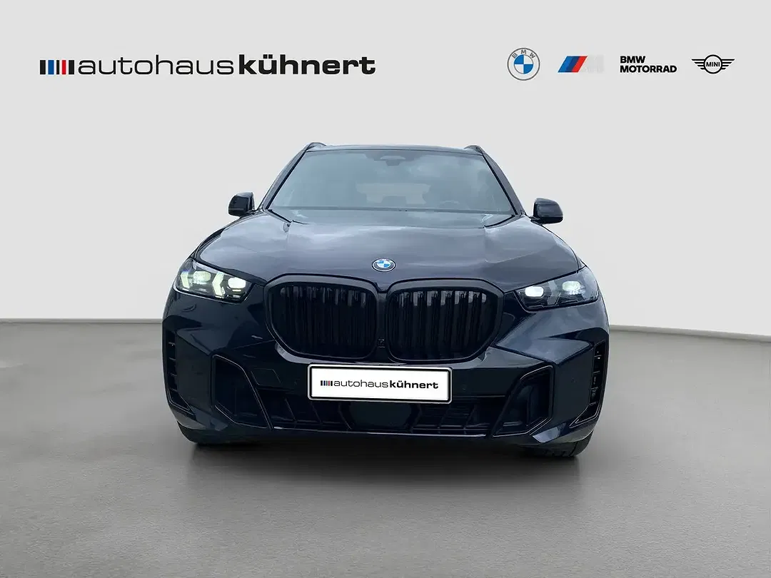 BMW X5 - Thumbnail 3