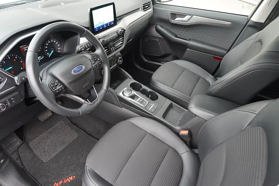 Ford Kuga - Thumbnail 10