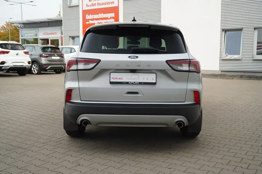 Ford Kuga - Thumbnail 7