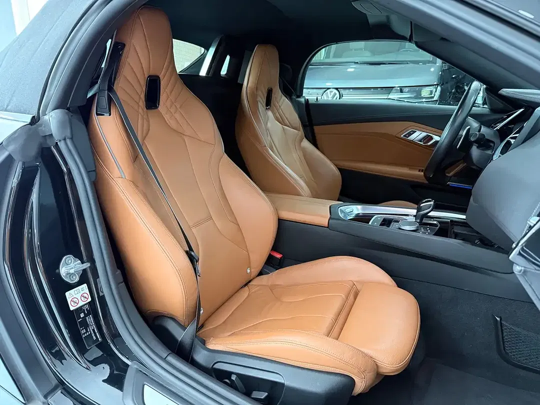 BMW Z4 - Thumbnail 12