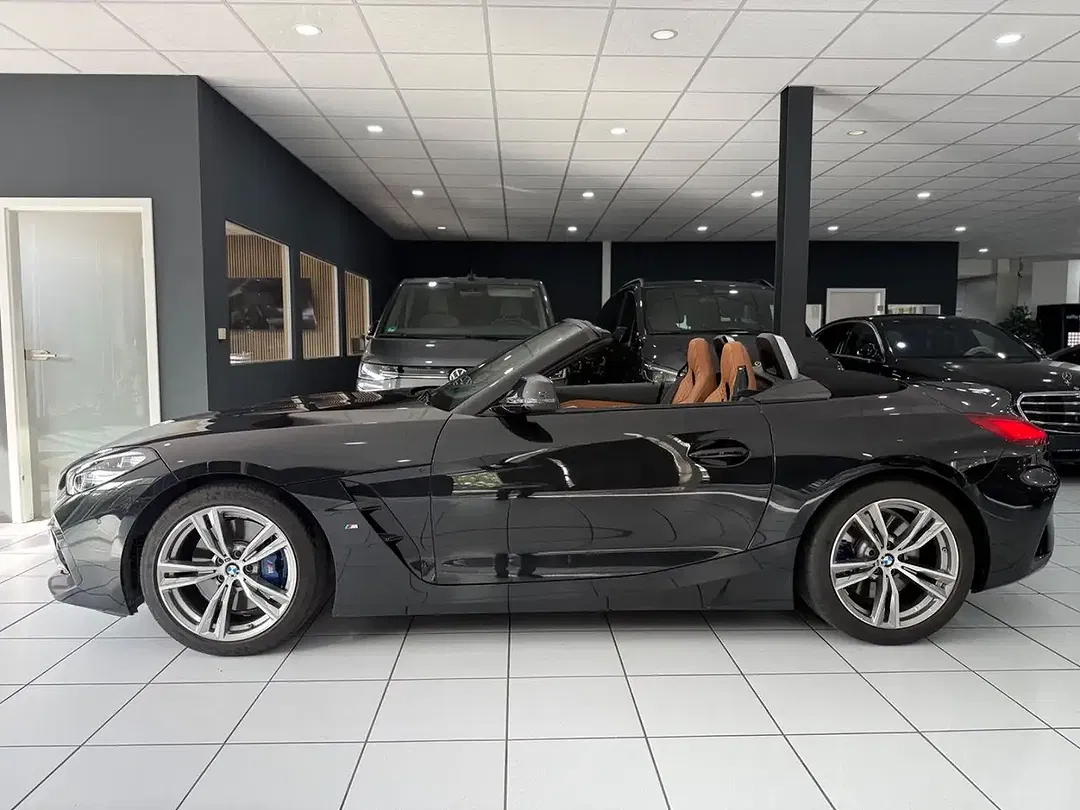 BMW Z4 - Thumbnail 4