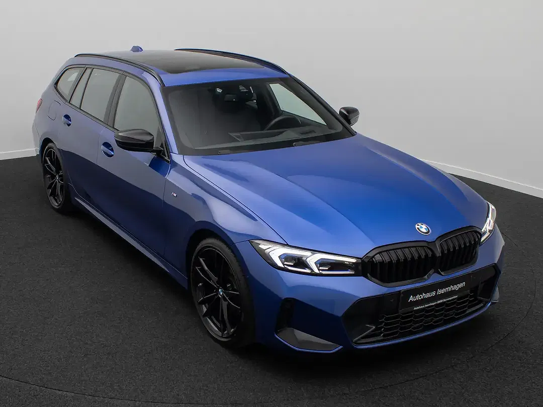 BMW 320 - Thumbnail 3