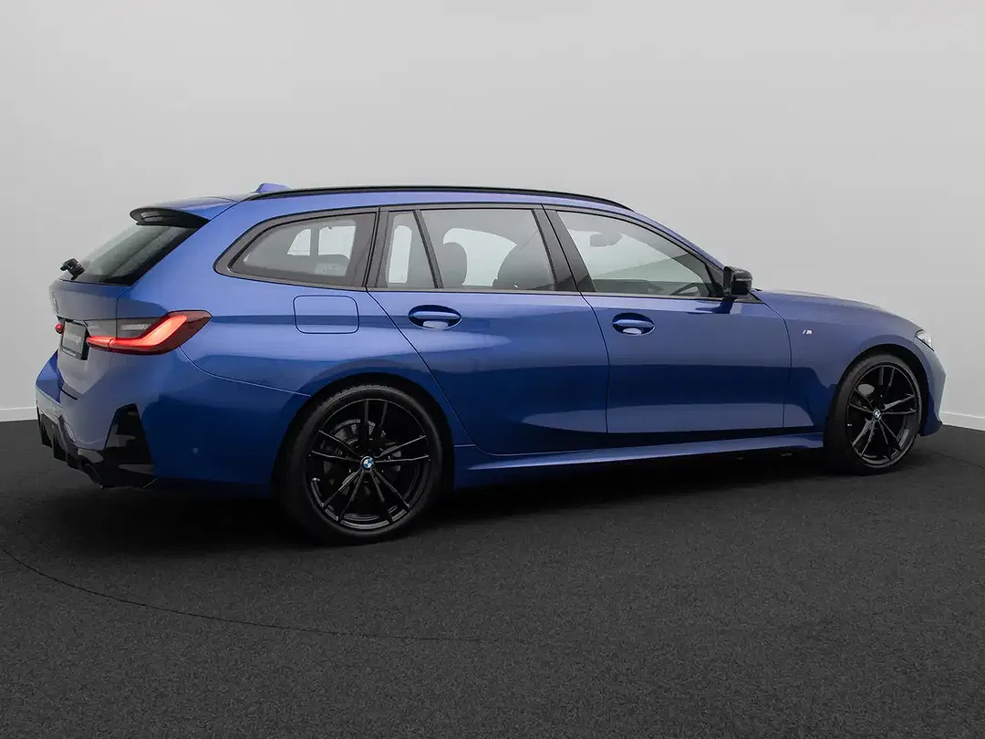 BMW 320 - Thumbnail 6
