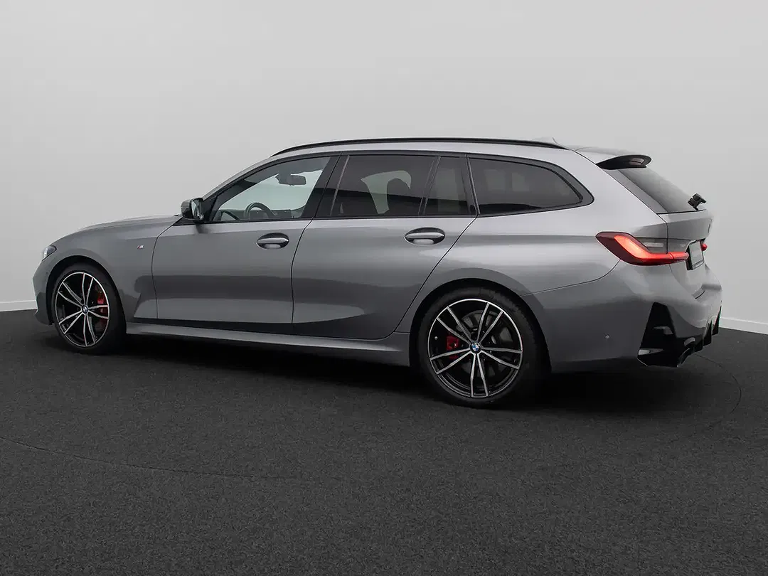 BMW 330 - Thumbnail 10