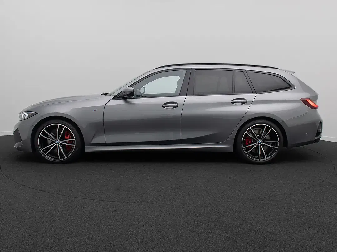 BMW 330 - Thumbnail 11