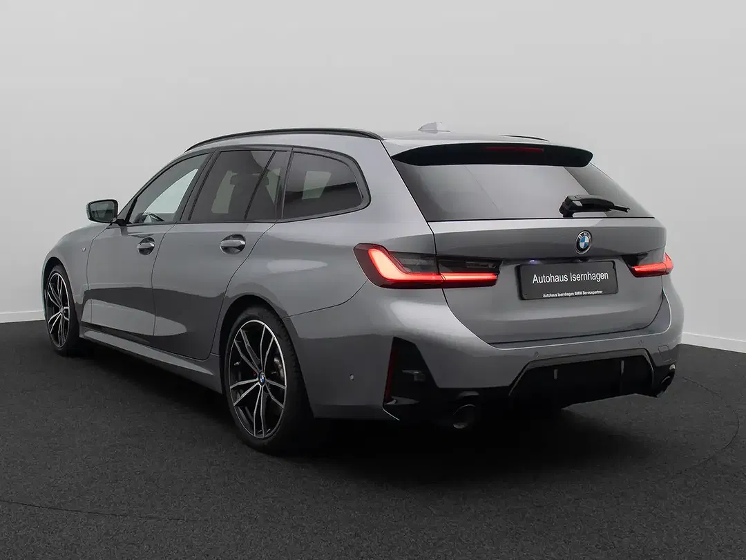 BMW 330 - Thumbnail 9