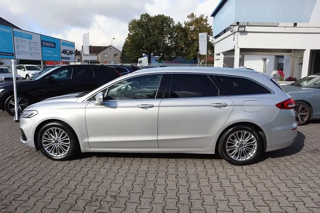 Ford Mondeo - Thumbnail 10