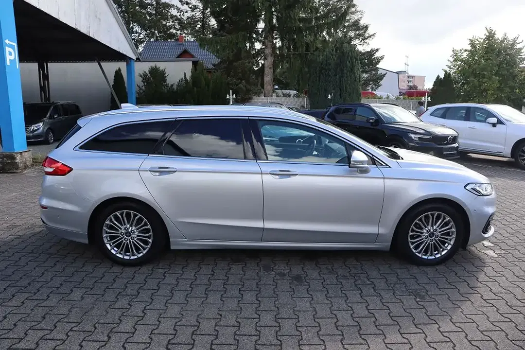 Ford Mondeo - Thumbnail 6