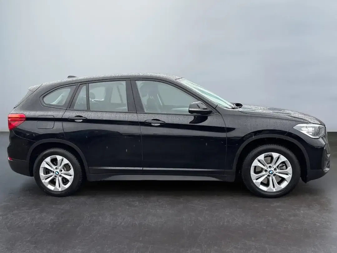 BMW X1 - Thumbnail 10